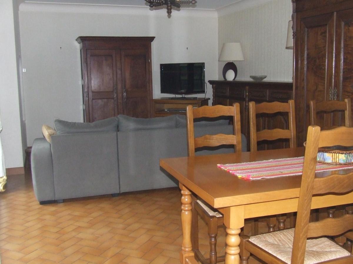A La Ferme Les Places Holiday home La Chapelle-Bertrand